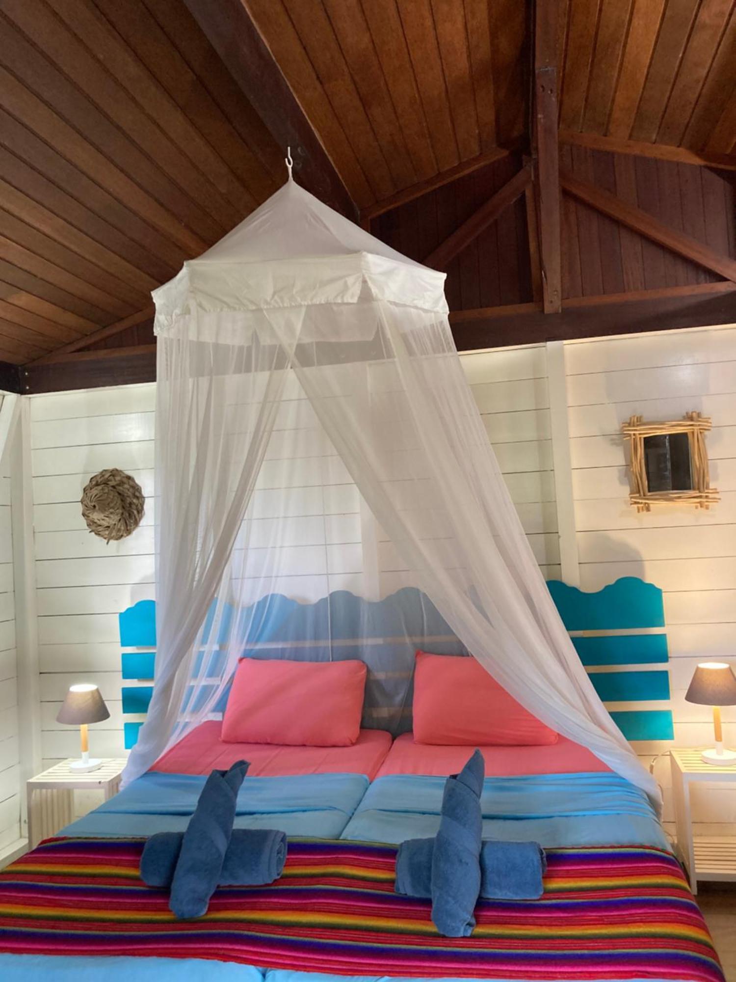 Piton Bungalows Ecolodges Deshaies Exteriör bild